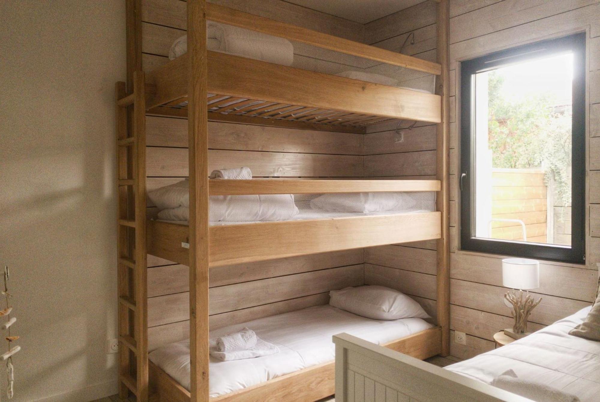 Cabane De Brice A Арес Екстериор снимка